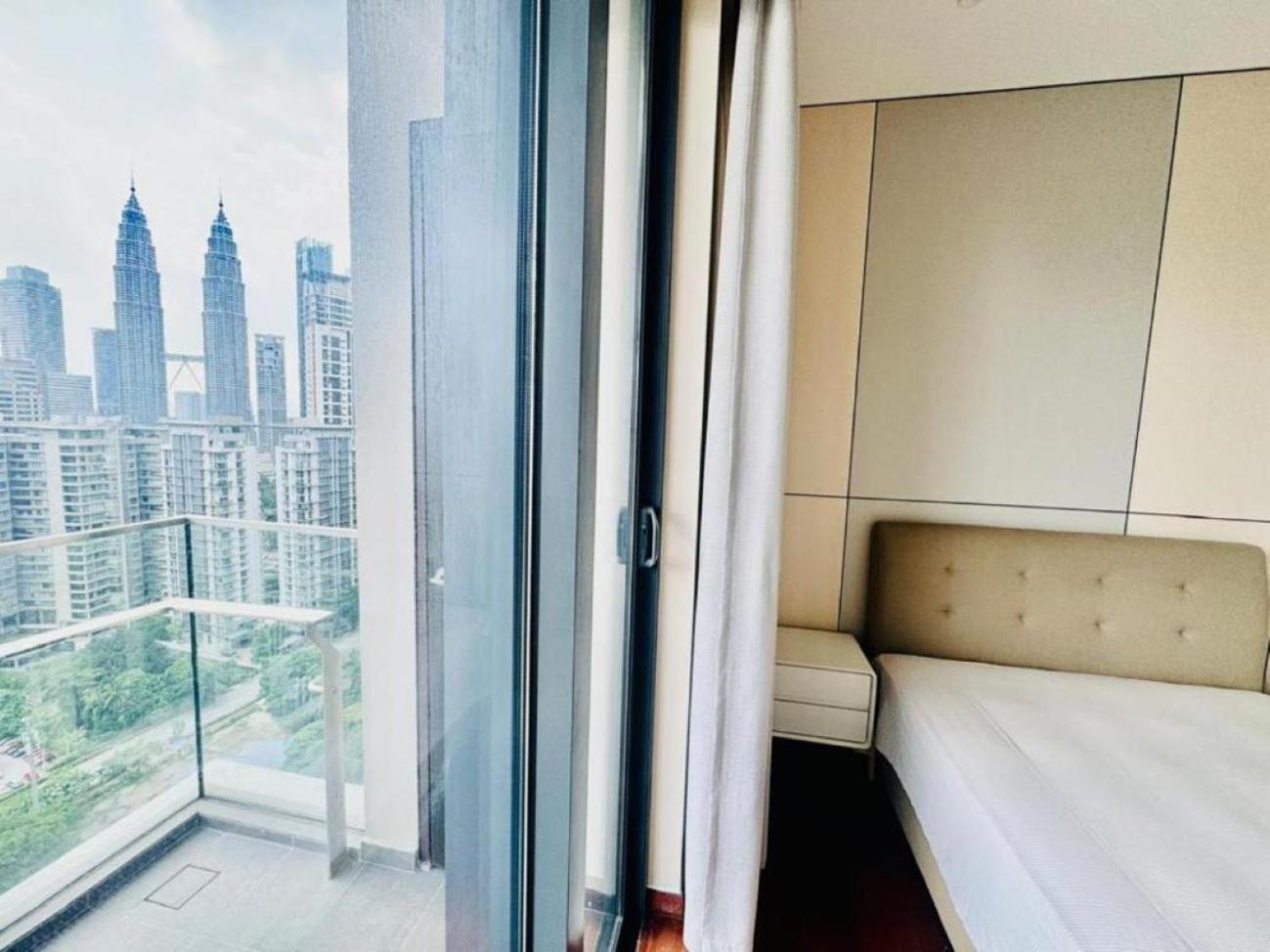 Crown Suites The Manor Klcc Kuala Lumpur City Center Exterior photo
